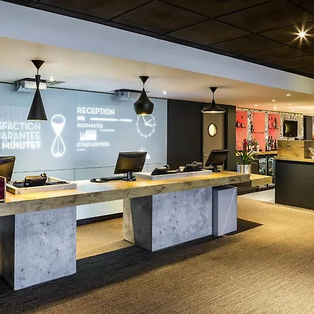 Ibis Centre Marlborough Street 2*