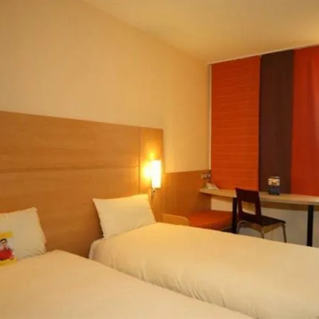 מלון Ibis Centre Marlborough Street לידס