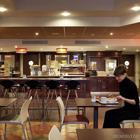 Ibis Centre Marlborough Street מלון לידס