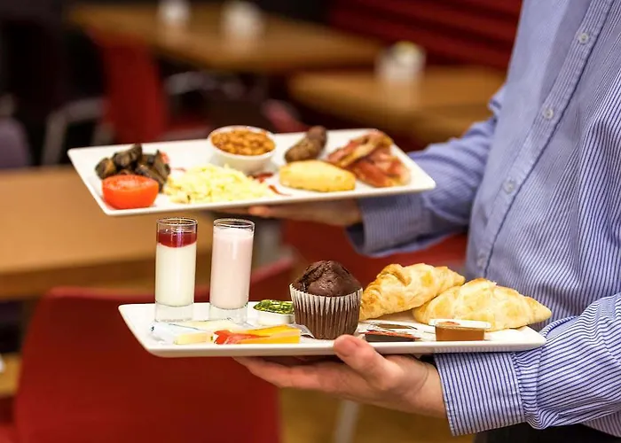 Hotel Ibis Centre Marlborough Street 2*