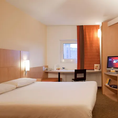 Ibis Leeds Centre Marlborough Street Готель