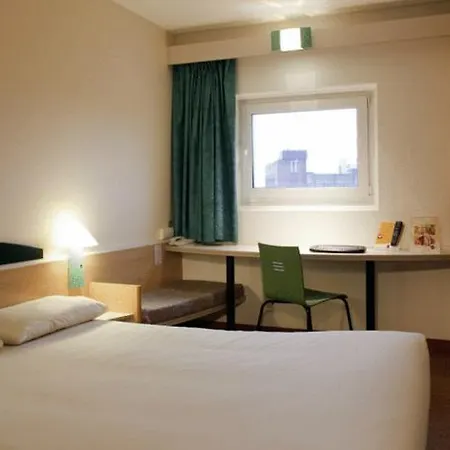 Готель Ibis Leeds Centre Marlborough Street