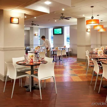 Ibis Leeds Centre Marlborough Street 2* Лідс