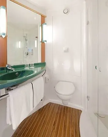 酒店 利兹中心马尔堡街宜必思酒店