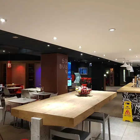 Готель Ibis Leeds Centre Marlborough Street Лідс