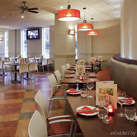 Готель Ibis Leeds Centre Marlborough Street