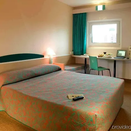 Ibis Leeds Centre Marlborough Street Готель Лідс