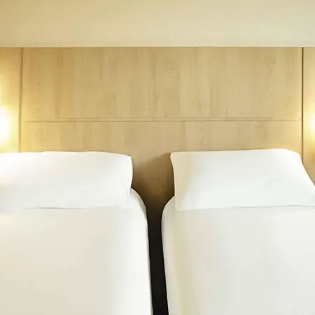 Готель Ibis Leeds Centre Marlborough Street Лідс