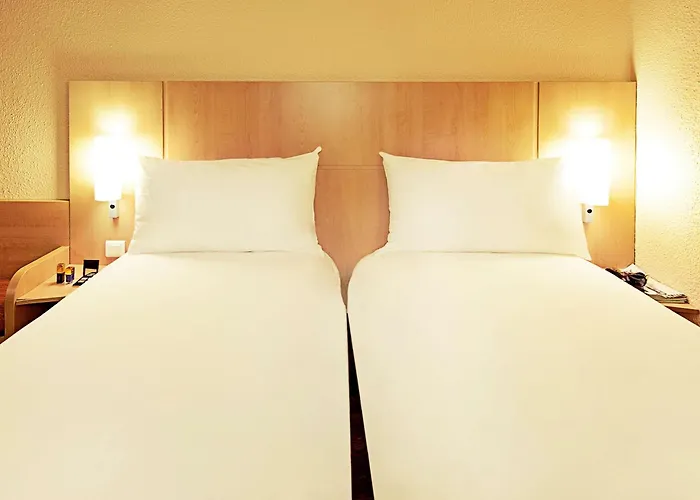 Ibis Centre Marlborough Street Отель 2*