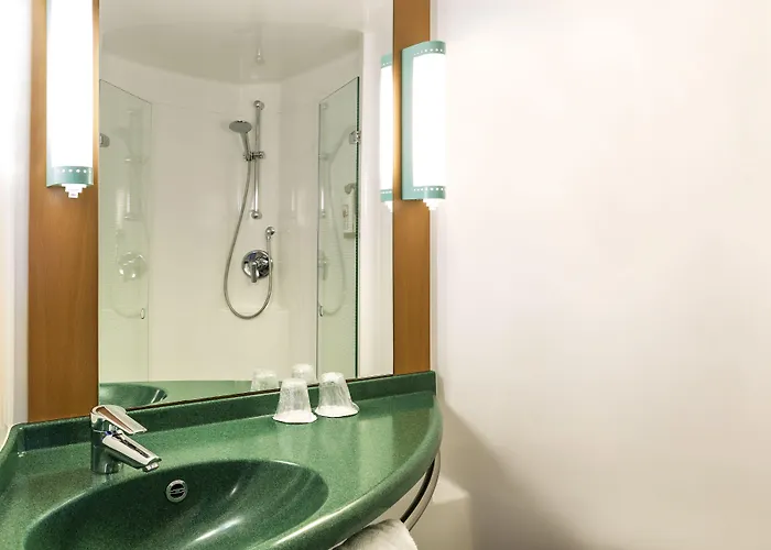 Ibis Centre Marlborough Street Отель 2*